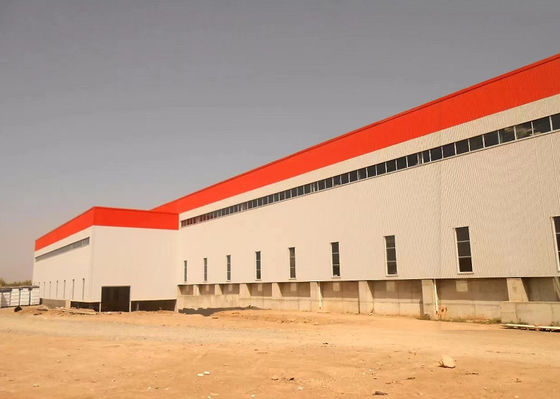 Prefabricated Long Span Steel Frame Industrial Warehouse Dengan Desain Disesuaikan