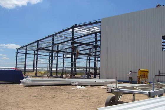 Bengkel Struktur Baja dengan Sandwich Panel Q355 Welded H Section Steel