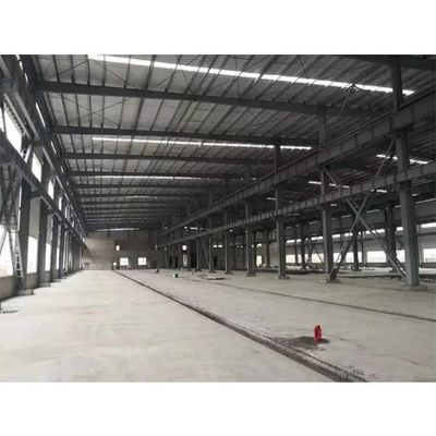 Konstruksi Bangunan Gudang Struktur Baja Presisi