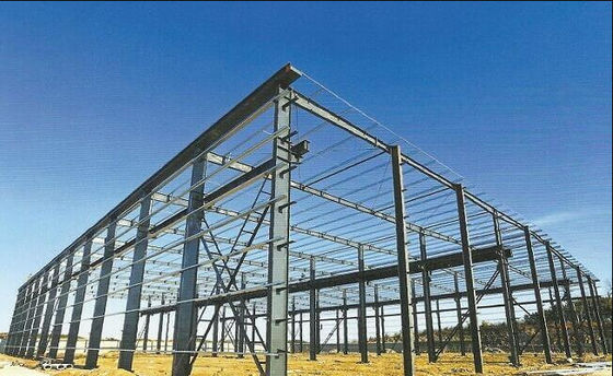 Konstruksi Logam Struktur Baja Kerangka Gudang Bengkel Pabrik Bangunan