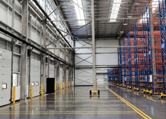 Struktur baja rangka industri bengkel bangunan pabrik hangar