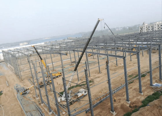 Struktur baja rangka industri bengkel bangunan pabrik hangar