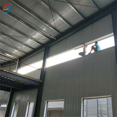 Struktur baja dengan pintu aluminium dan KFC dan jendela aluminium dan pintu PVC