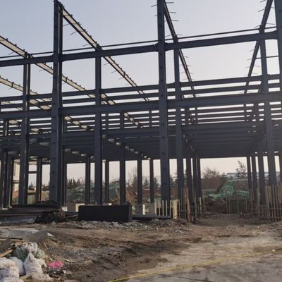 Bangunan Industri Baja Ringan Prefabrikasi Struktur Baja Gudang