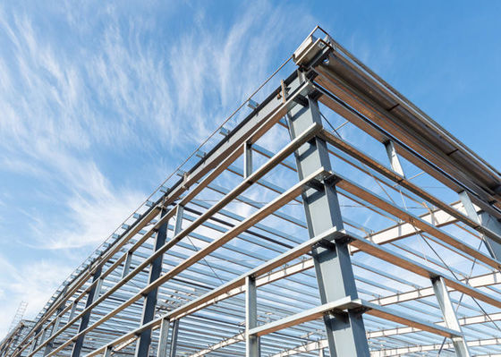 Struktur baja prefabrikasi Garasi bengkel Bangunan rangka hangar industri