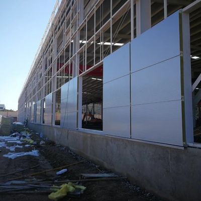Prefab Long Span Steel Frame Warehouse Industrial Dengan Desain Disesuaikan
