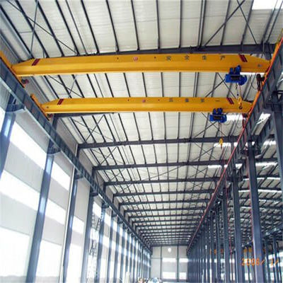 Lokakarya struktur baja atap dan dinding berwarna dengan Z-section Purlin