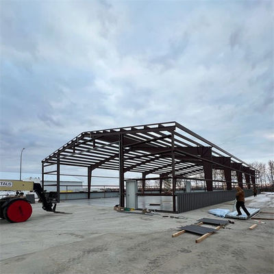 Q355/ Q235 Lokakarya Struktur Baja Dengan Bagian C / Z Bagian Baja Purlin