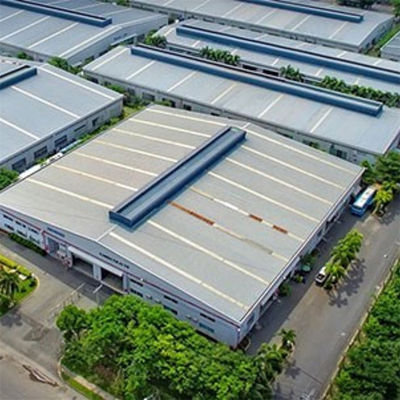 Gudang Struktur Baja Prefabrikasi yang Disesuaikan untuk Penyimpanan dan Produksi