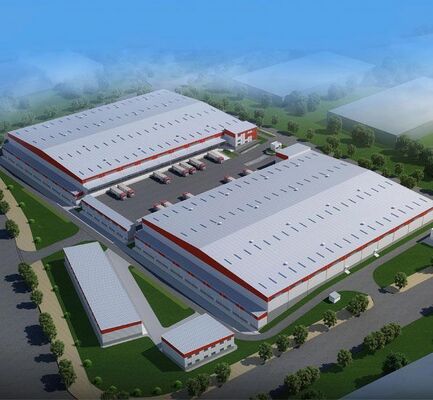 Sebuah bengkel struktur baja yang dibangun menggunakan bahan Q355/Q235 dari Cina